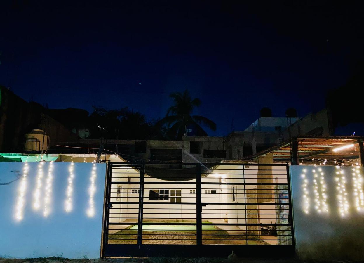 Tania Hotel Brisas de Zicatela Luaran gambar